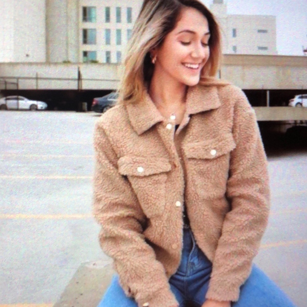 🤗HOST PICK🤗 NWOT Zaful Teddy Jacket Size S